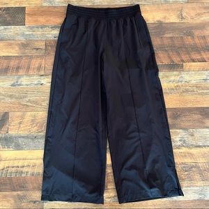 Lululemon Black Wide Leg Elastic Waist Athletic Pants, Women's Size 10